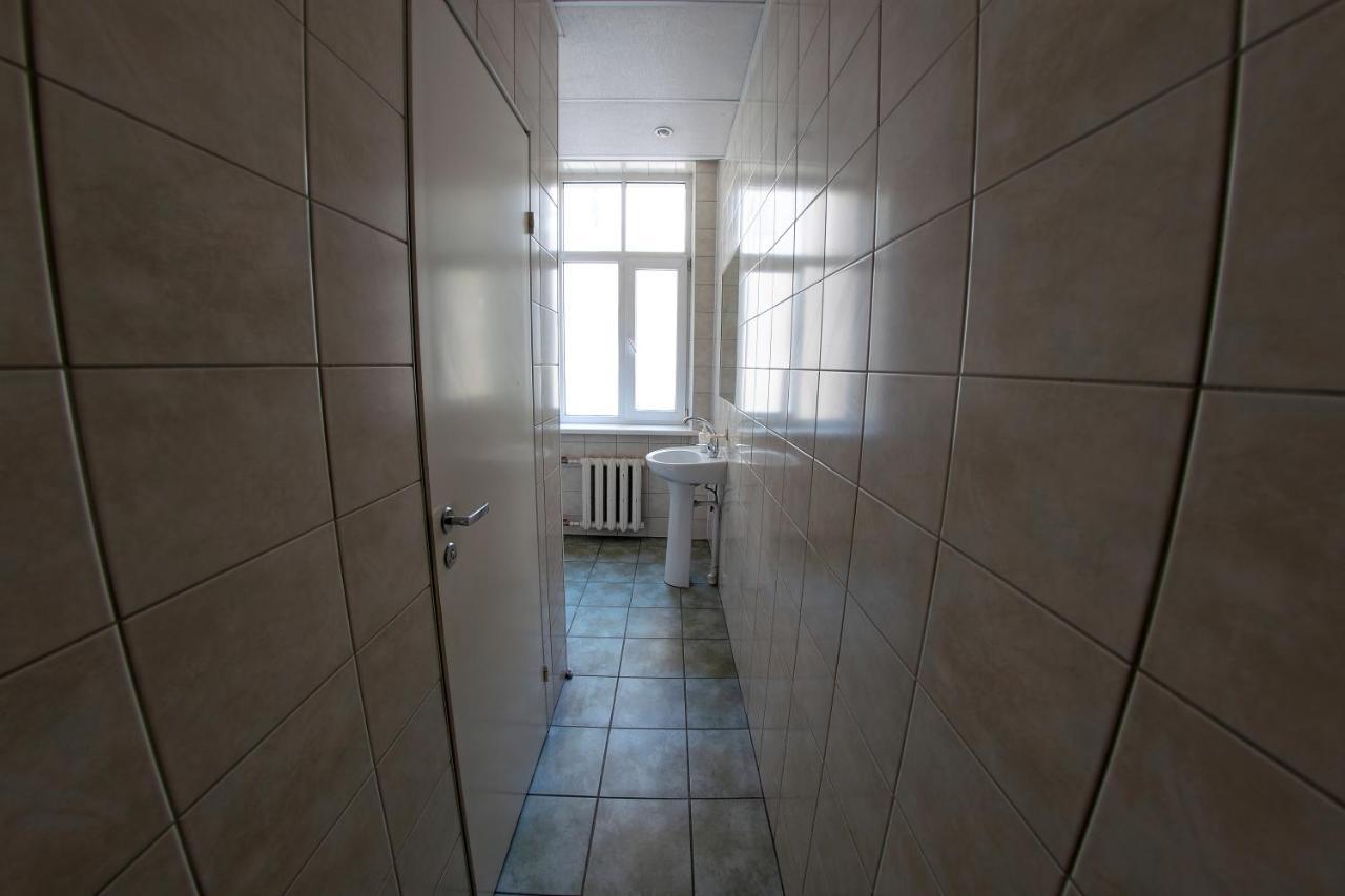Hostel Viktorija With Private Rooms 里加 外观 照片